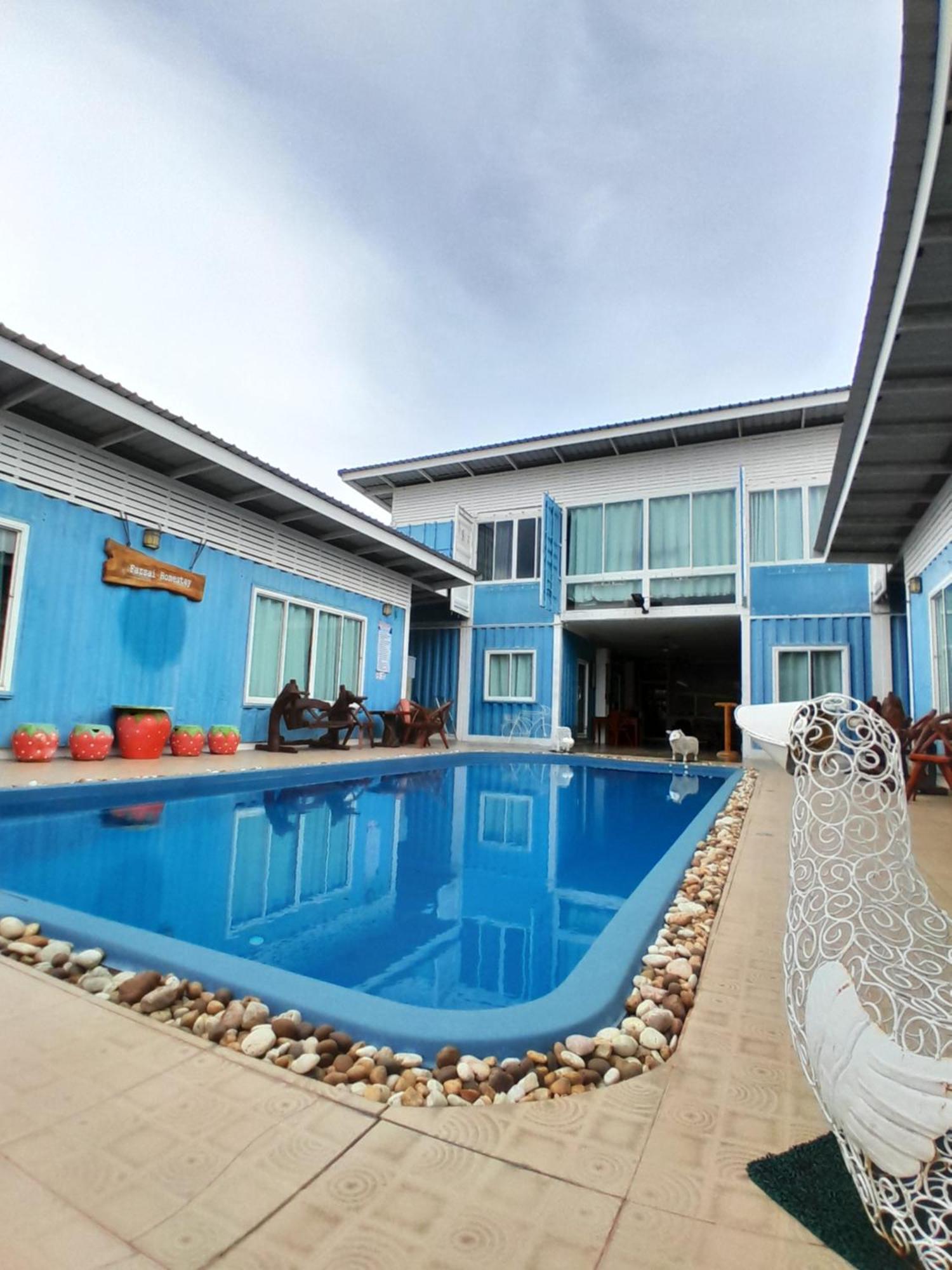 Farsai Homestay Lop Buri Eksteriør bilde