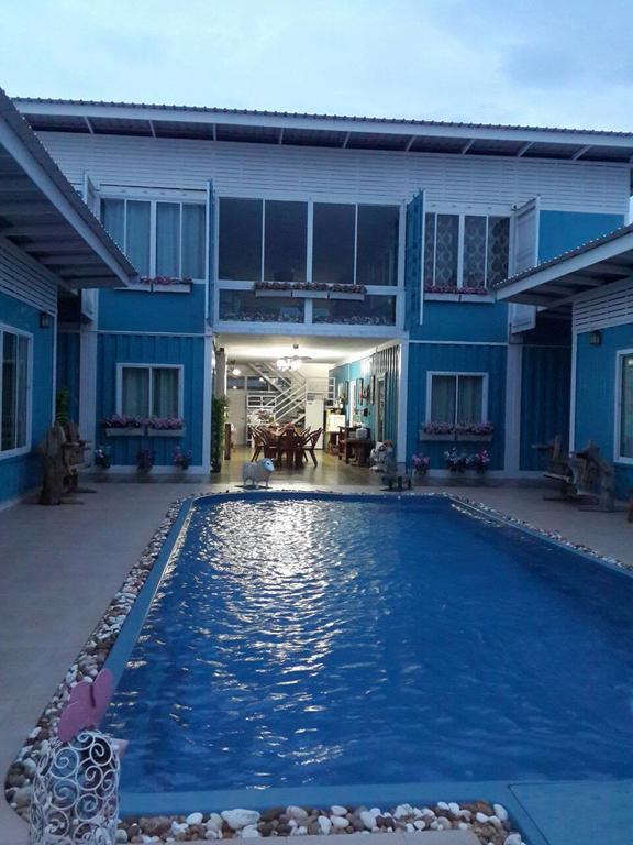 Farsai Homestay Lop Buri Eksteriør bilde