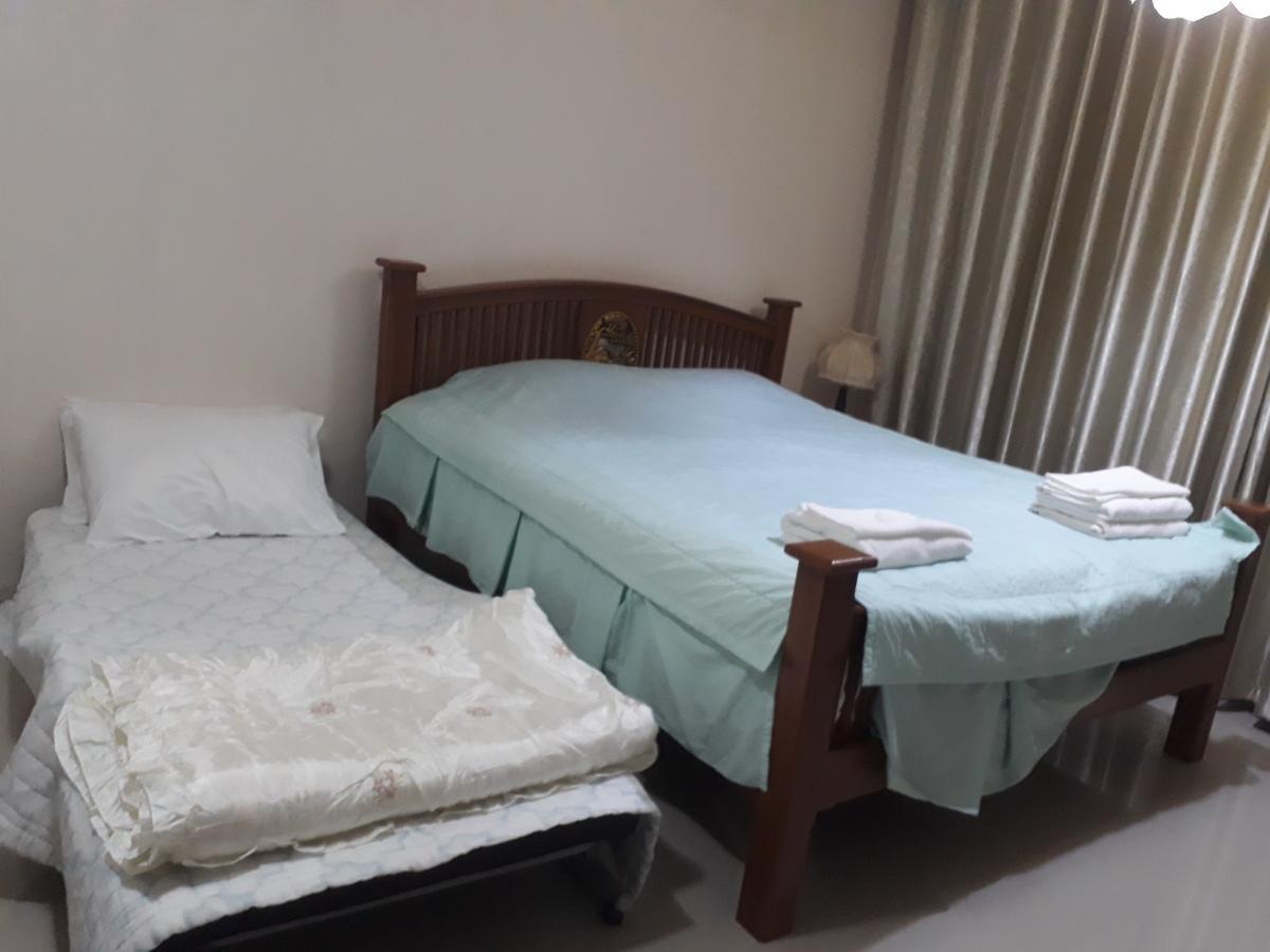 Farsai Homestay Lop Buri Eksteriør bilde